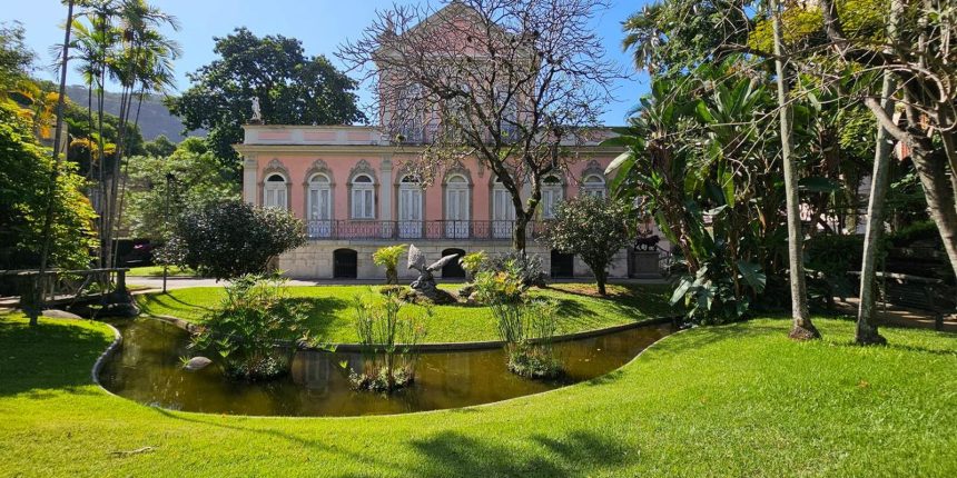 no-rio,-casa-de-rui-barbosa-recebe-acervos-de-autores-indigenas