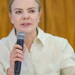 “perde-o-brasil”,-diz-gleisi-sobre-derrubada-de-vetos-do-licenciamento