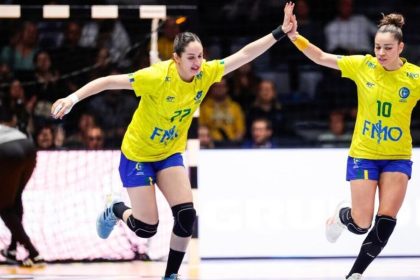 brasil-vence-tchecas-e-vai-a-2a-fase-do-mundial-feminino-de-handebol