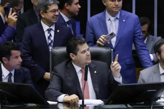 congresso-aprova-credito-de-r$-42-bi-para-previdencia-e-bolsa-familia