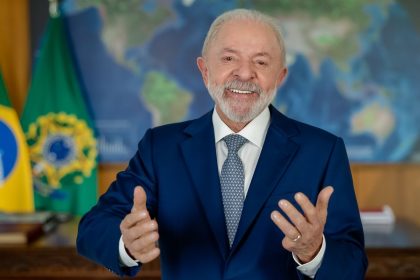 isencao-do-ir-injeta-r$-28-bilhoes-na-economia,-diz-lula