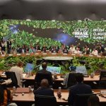 cop-30-derivou-entre-ser-palco-de-vitrine-climatica,-captura-financeira-e-resistencia-dos-povos
