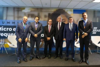 parlamentares-e-setor-produtivo-pressionam-por-atualizacao-do-simples-nacional-ainda-em-2025