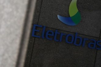 senado-aprova-proposta-de-realocacao-de-trabalhadores-da-eletrobras