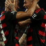 flamengo-derrota-ceara-e-coroa-ano-magico-com-titulo-brasileiro