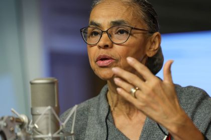 marina-silva-sofre-fratura-em-vertebra-lombar