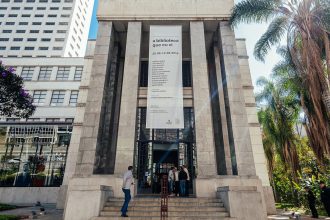 gravuras-sao-roubadas-de-exposicao-em-biblioteca-em-sao-paulo
