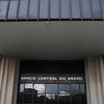 mercado-financeiro-eleva-projecao-do-pib-para-2,25%-em-2025