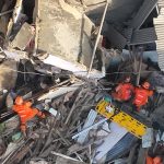 casarao-desaba-no-bairro-do-catete,-no-rio,-e-deixa-varios-feridos