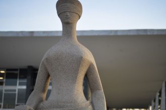 stf-faz-julgamento-que-pode-condenar-mais-6-reus-pela-trama-golpista