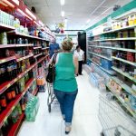 preco-da-cesta-basica-de-alimentos-cai-em-24-capitais,-diz-pesquisa