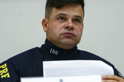 defesa-de-ex-diretor-da-prf-nega-atuacao-para-barrar-eleitores-de-lula