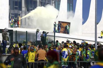 camara-aprova-projeto-que-reduz-penas-dos-condenados-pelo-8-de-janeiro