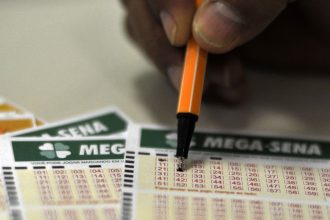 mega-sena-acumula-novamente-e-premio-principal-vai-para-r$-44-milhoes