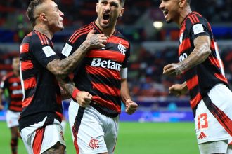 flamengo-vence-pyramids-e-vai-a-decisao-da-copa-intercontinental