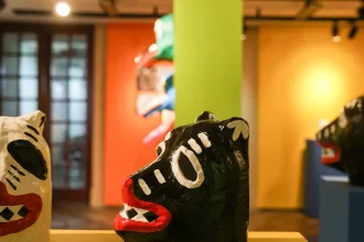 tradicao-dos-julioes-na-producao-de-mascaras-de-olinda-chega-ao-rio