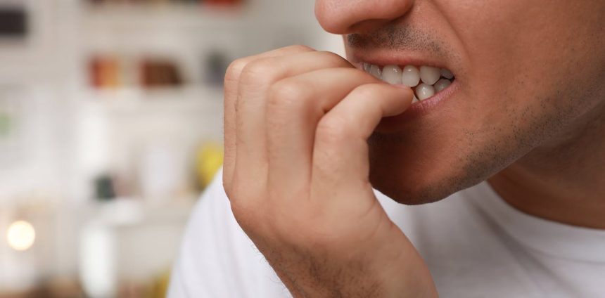 quando-a-mente-alerta-para-o-perigo:-roer-unhas,-procrastinar-e-outras-formas-de-autossabotagem